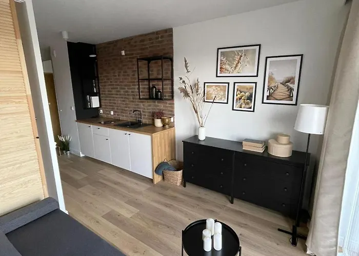 Industria Διαμέρισμα